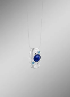 Anhänger mit Lapislazuli