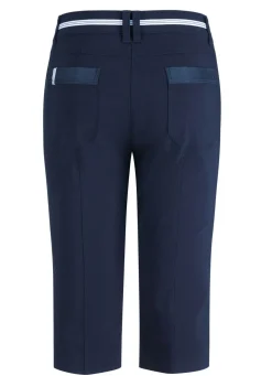 Aufwendig gearbeitete Bermudas