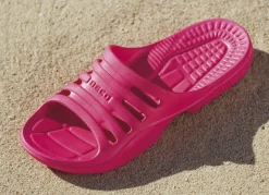 Badeschuhe mit Massage-Fußbett