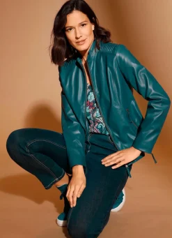 Blazer aus Lederimitat mit Biesenzier