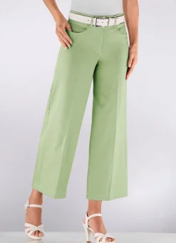 Culotte mit modisch weitem Bein