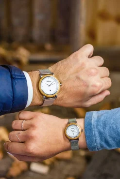 Damenuhr mit Meshband