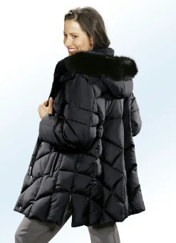 Daunenjacke mit abnehmbarem Kunstpelz-Besatz an der Kapuze