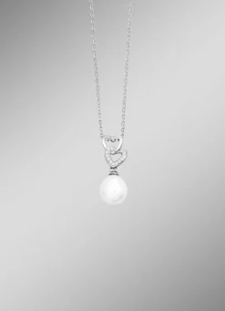 Ein Symbol der Liebe – Herz-Anhänger aus Silber