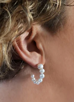 Elegante Creolen mit Süßwasser-Zuchtperlen