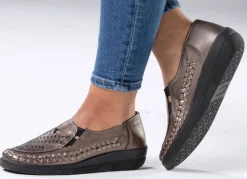 ELENA EDEN Slipper luftig durchbrochen und mit Flechtdurchzug