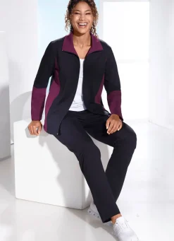 Freizeitanzug mit Nahttaschen