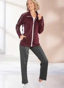 Freizeitanzug mit Zierpaspeln