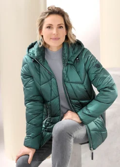 Funktionsjacke aus recycelten Fasern