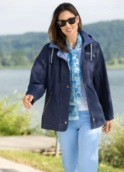 Funktionsjacke mit abnehmbarer Kapuze