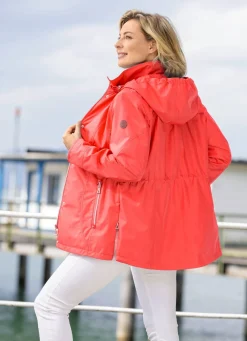 Funktionsjacke mit abnehmbarer Kapuze