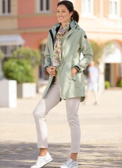 Funktions-Kurzmantel mit fester Kapuze