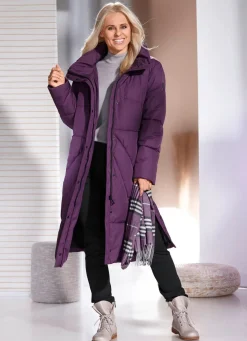 Funktionsmantel mit verstaubarer Kapuze