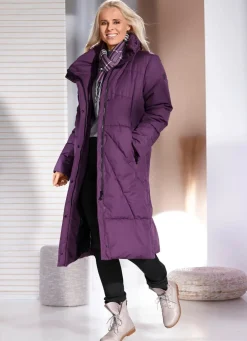 Funktionsmantel mit verstaubarer Kapuze