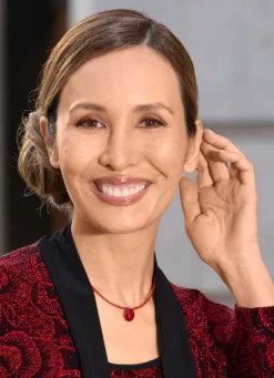 Halskette mit Lederband