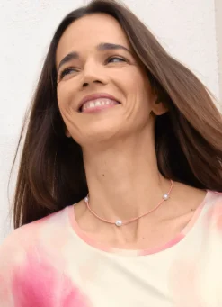 Halskette mit Perlen