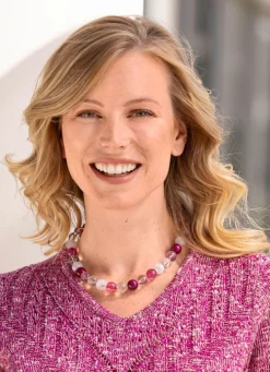 Halskette mit Schmuckperlen