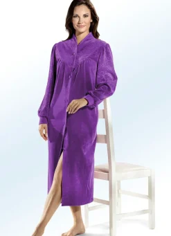 Hausmantel mit zauberhafter Strukturierung