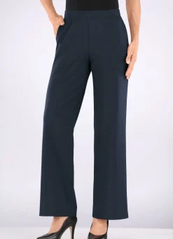 Hose in modischer Weite