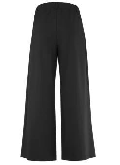 Hose in aktueller Palazzo-Form