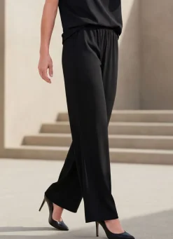 Hose in bequemer Weite