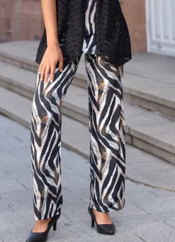 Hose in bequemer Weite