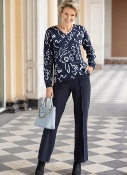 Hose in modischer Weite