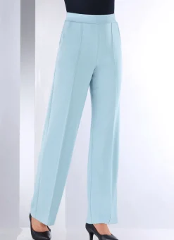 Hose in modischer Weite