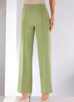 Hose in modischer Weite