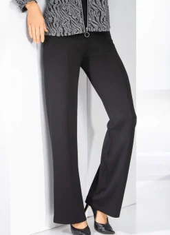 Hose in modischer Weite