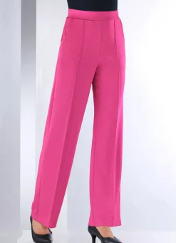 Hose in modischer Weite