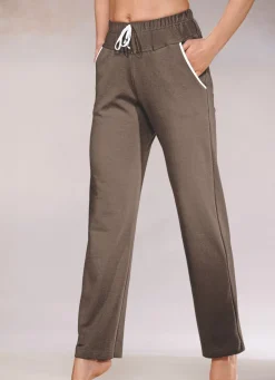 Hose mit bequemem Dehnbund