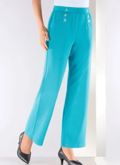 Hose mit dekorativen Zierknöpfen