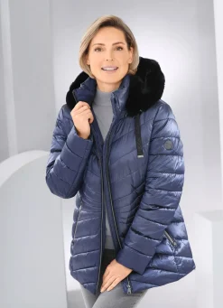 Jacke aus recycelten Fasern
