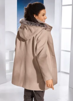 Jacke mit abnehmbarem Kubstpelz-Besatz