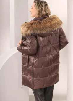 Jacke mit abnehmbarer Kapuze