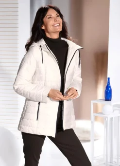 Jacke mit fester Kapuze