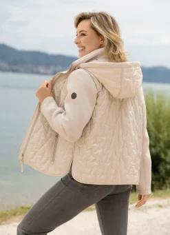 Jacke mit trendgenauem Laserstepp