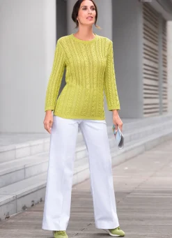 Jeans mit leicht ausgestellter Beinweite