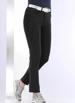 Jeans mit schöner Stickerei