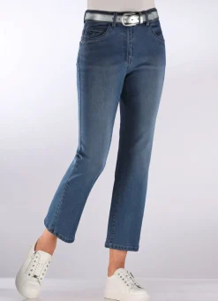 Jeans mit trendigen Ziernieten