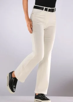 Jeans mit weitem Beinverlauf