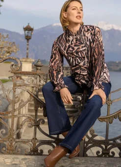 Jeans mit weiterem Beinverlauf