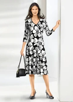 Kleid in Wickeloptik