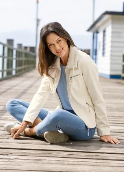 Kurzjacke aus Nappaleder-Imitat