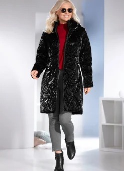 Kurzmantel in topaktueller Lackoptik