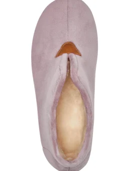 Laurina Hausschuh aus samtigen Textilmaterial