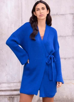 Long-Strickjacke mit Wickelfunktion