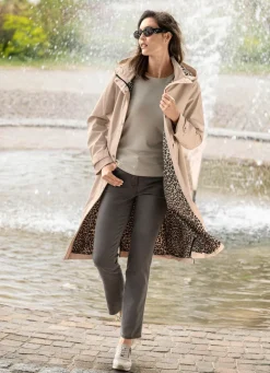 Mantel in leichter A-Linie