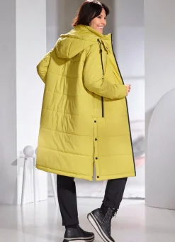 Mantel mit abnehmbarer Kapuze